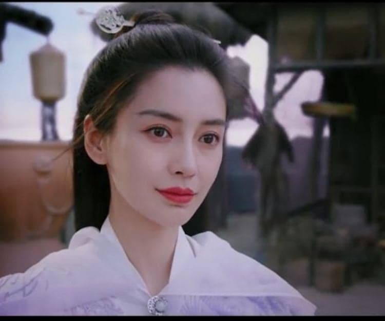 離婚後努力工作  Angelababy仙俠劇《塵緣》演九尾狐 預告首出被批演技無進步