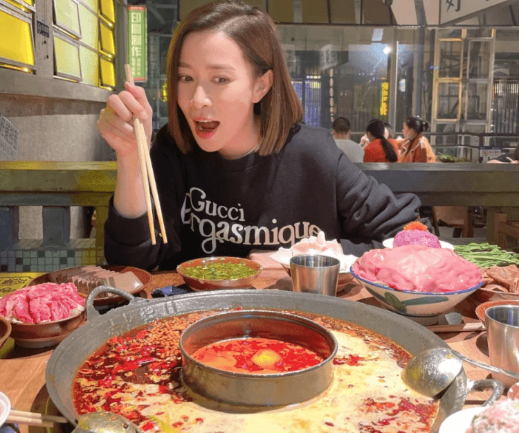 深圳美食推介2023｜8間深圳人氣食店︰ 米芝蓮粵菜、蟹黃金撈、仲有佘詩曼最愛火鍋天花板！價錢親民人均最平¥50食到飽